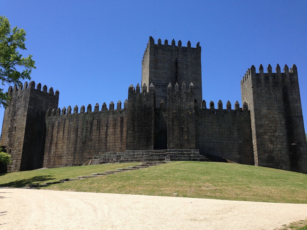 Guimarães Jose Costa